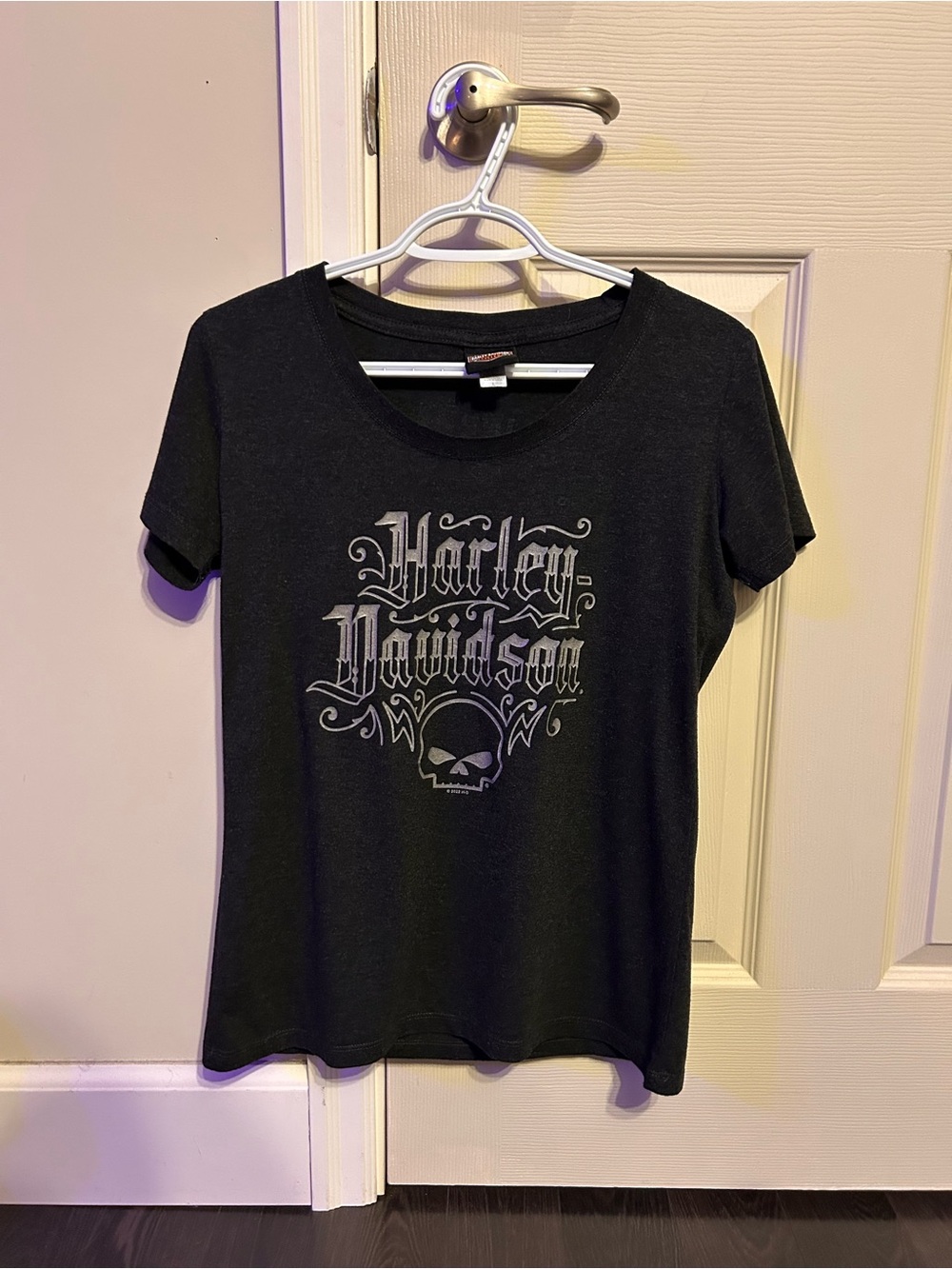 Harley-Davidson Women's Goth Willie G Skull Scoop Neck Tee in Black